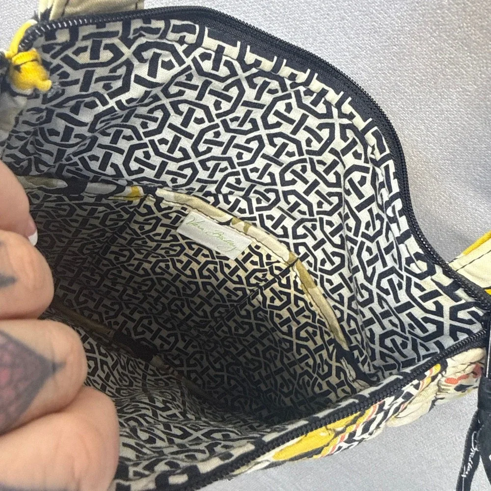 Vera Bradley Hipster Crossbody Bag Dogwood Floral Yellow Black Quilted Cotton